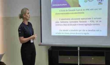 Parceria entre escola e fam&iacute;lia fortalece o aprendizado 