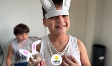 Caça aos Ovos no Jardim Sensorial!